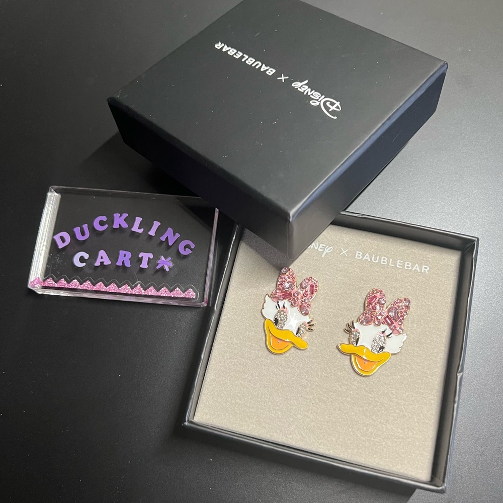 NEW BaubleBar x Disney Daisy Duck Bling Bling pink Ribbon Earrings
